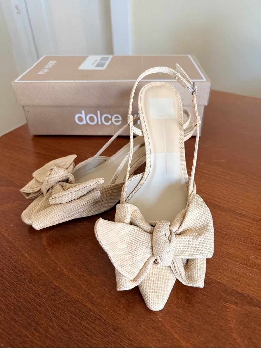 Dolce Vita Beige Bow Pointed Slingback Heels